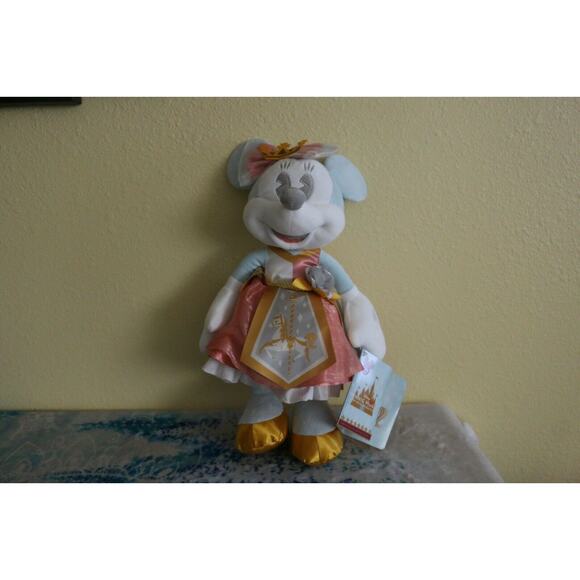 Disney MMA July King Arthur's Carousel Plush - Picture 3 of 3
